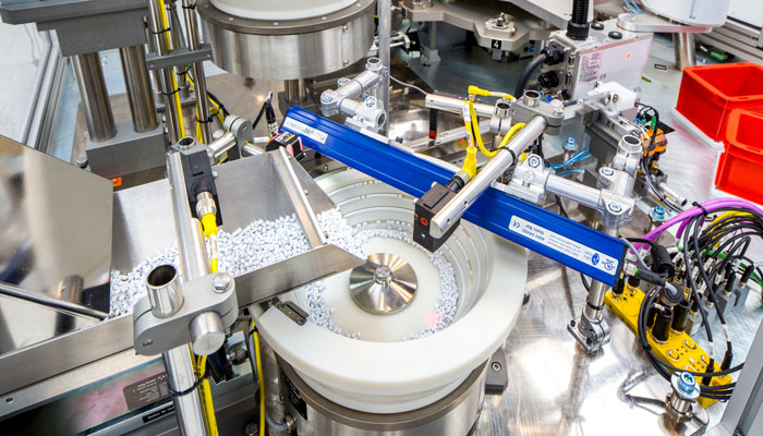 In production Nolato GW Bethel - Assembly