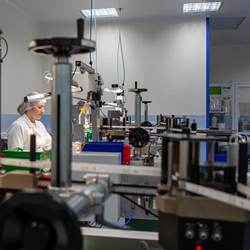 Nolato Stargard - employee in production