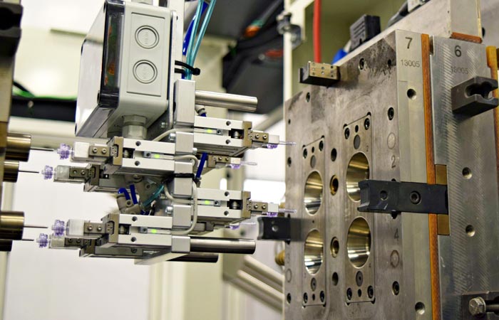 Injection Molding Silicone Production