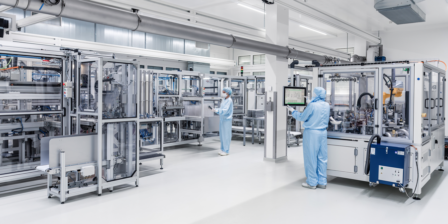 Production image from Nolato Treff in cleanroom environment.